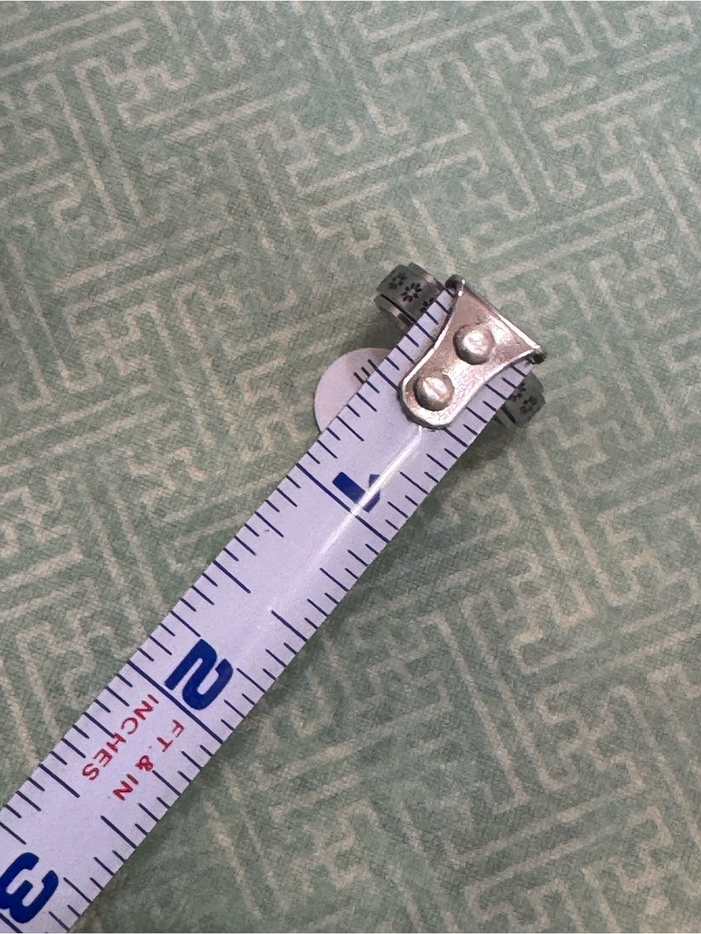 SPINNER RING SIZE 8 - Picture 6 of 9